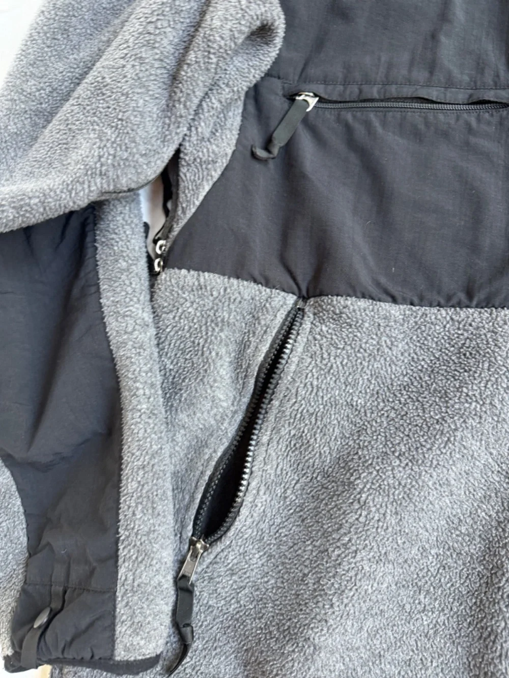 Men’s North Face Denali Fleece Jacket Gray and Black Sz L